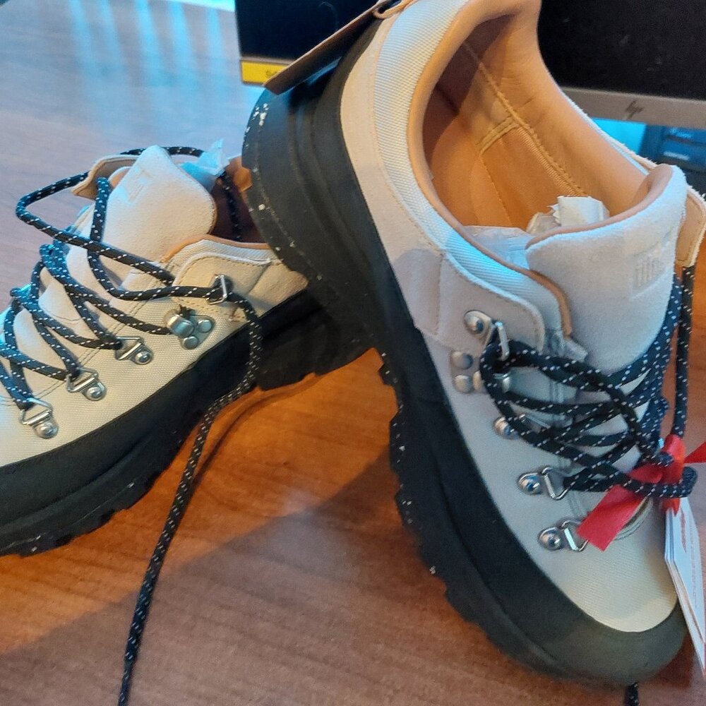 BRAND-NEW! NEO-D-HYKER E01 Waterproof Fabric/Suede Walking Sneakers